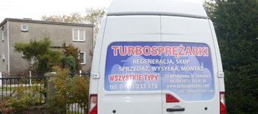biały samochód dostawczy turbosprężarki